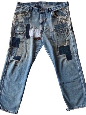 Vintage Ultra-Distressed Wrangler Jeans 39 x 27 XL